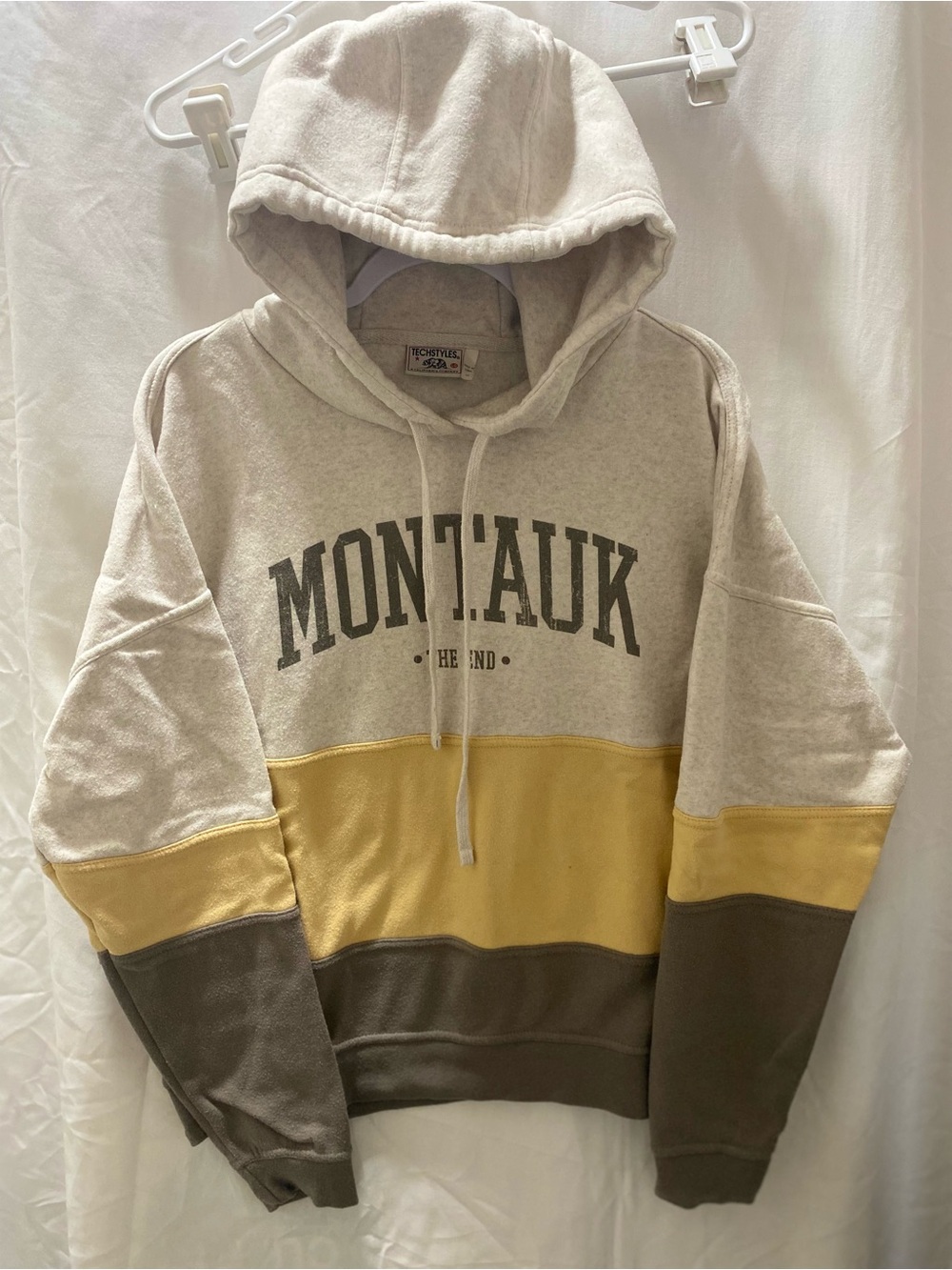 Techstyles Montauk The End Colorblock Fleece Pullover Hoodie Gray Tan Large